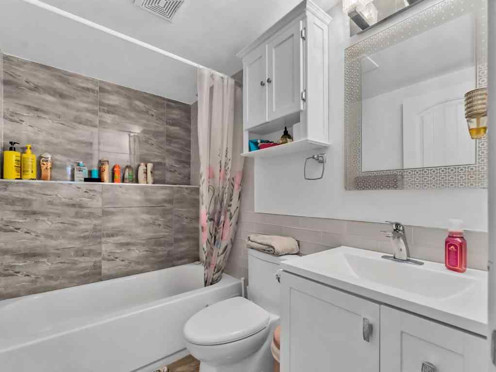 MLS&reg; # A2270796 - 25 Rossmere Avenue SE in Ross Glen Medicine Hat, Residential Open Houses