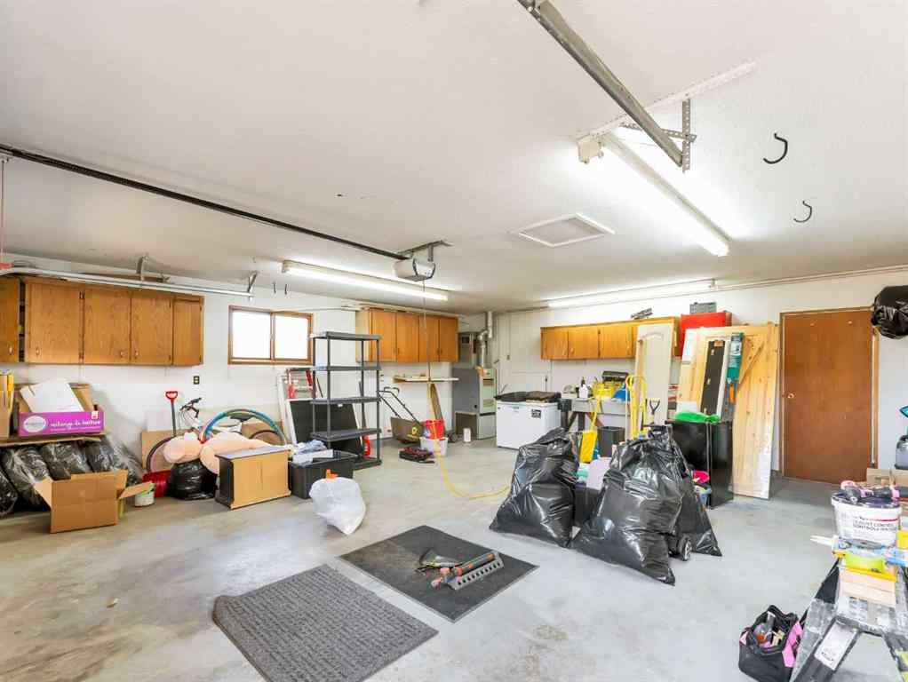 MLS&reg; # A2270796 - 25 Rossmere Avenue SE in Ross Glen Medicine Hat, Residential Open Houses