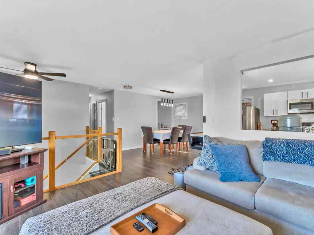 MLS&reg; # A2270796 - 25 Rossmere Avenue SE in Ross Glen Medicine Hat, Residential Open Houses