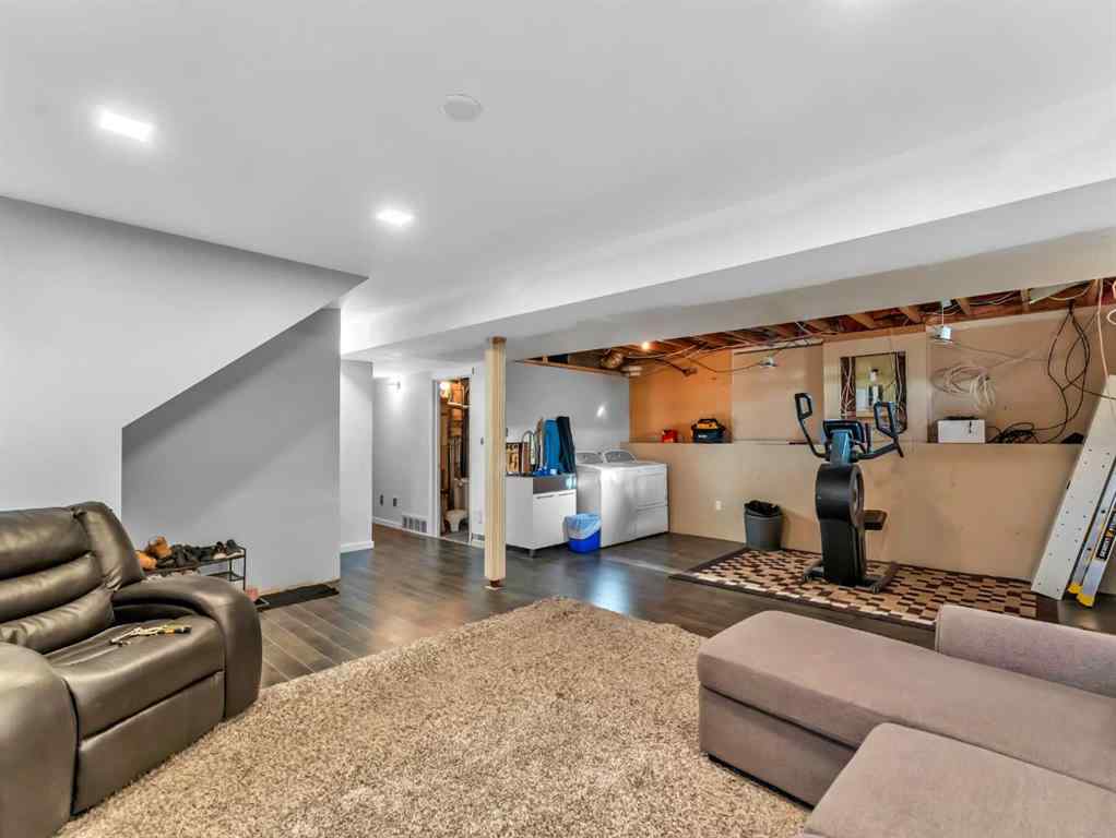 MLS&reg; # A2270796 - 25 Rossmere Avenue SE in Ross Glen Medicine Hat, Residential Open Houses