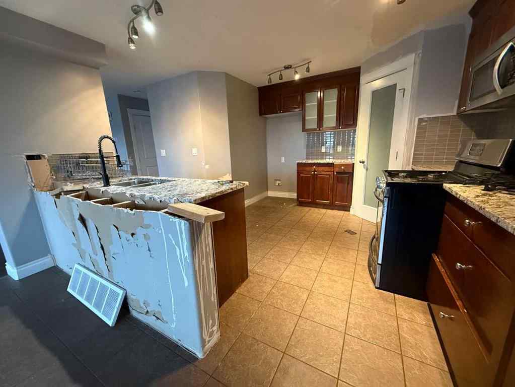 MLS&reg; # A2270801 - 209 Walnut Crescent  in Timberlea Fort McMurray, Residential Open Houses