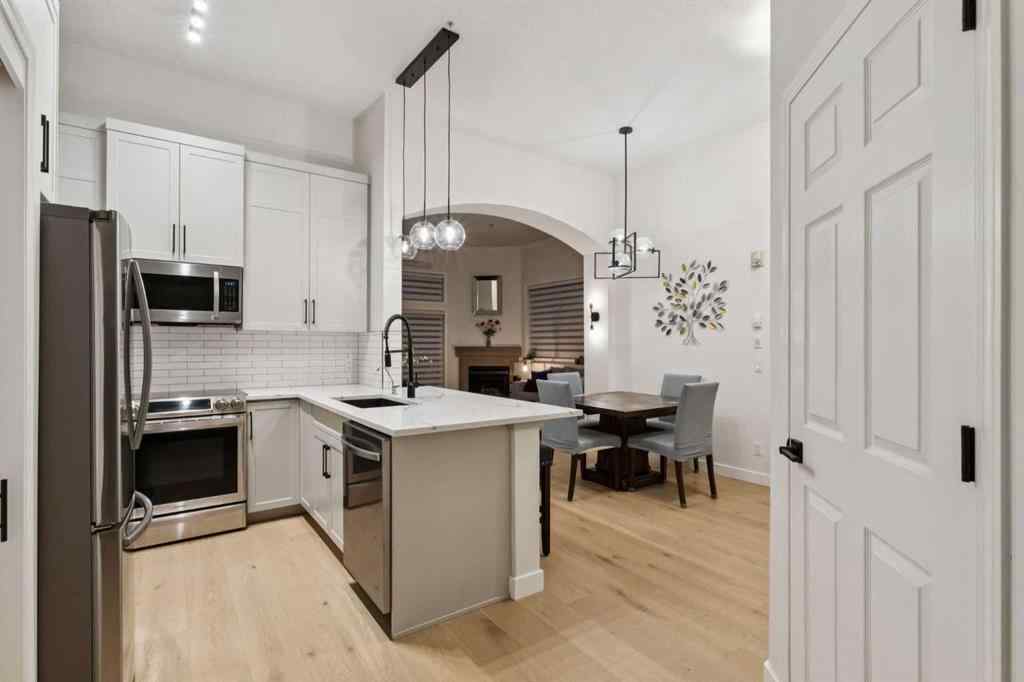 MLS® A2270802 - Unit #207 881 15 Avenue SW in Beltline Calgary, Residential