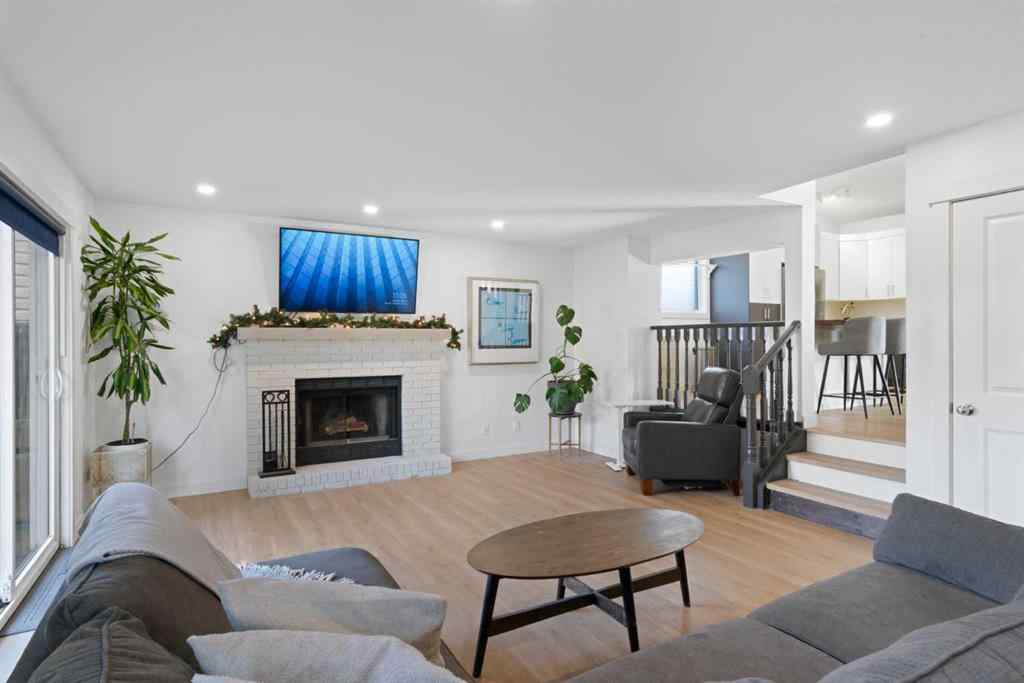 MLS® A2270807 - 53 Riverside Crescent SE in Riverbend Calgary, Residential