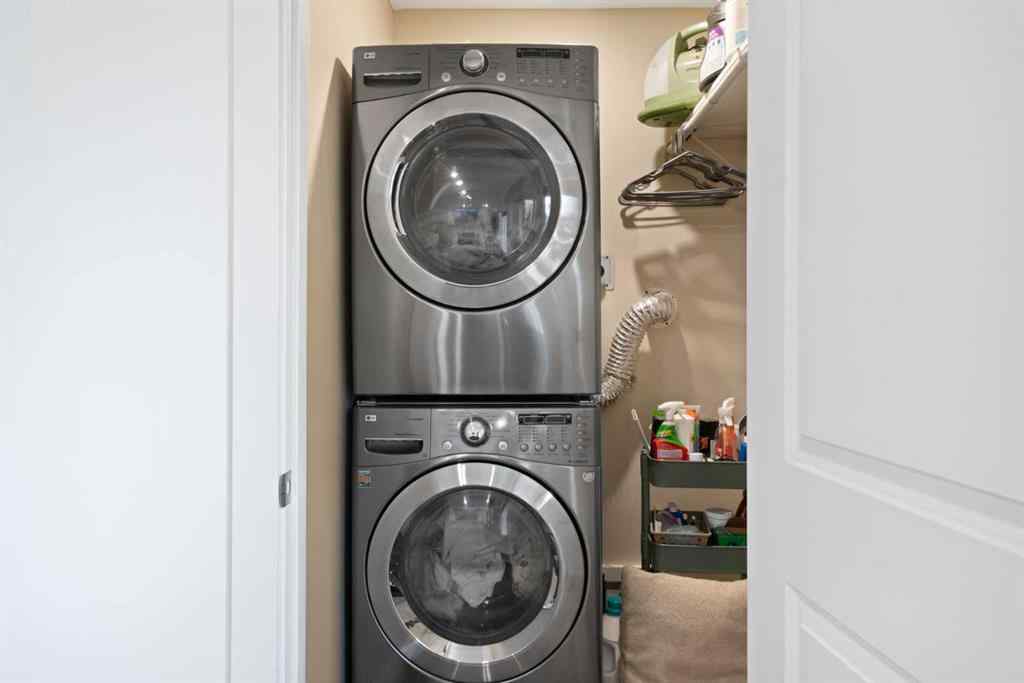 MLS® A2270807 - 53 Riverside Crescent SE in Riverbend Calgary, Residential