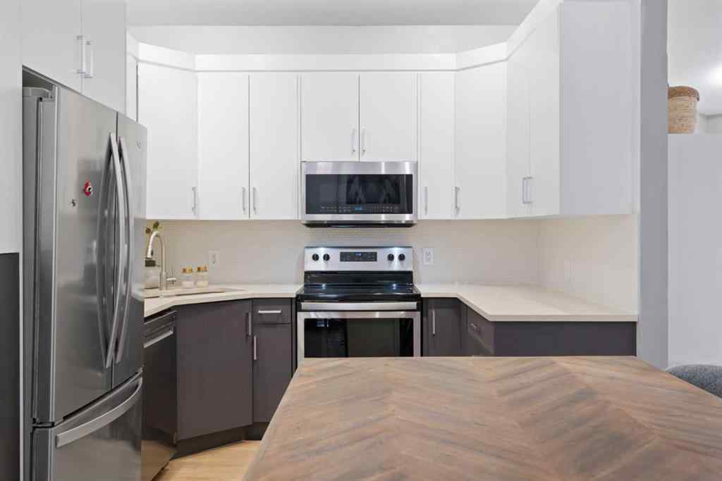 MLS® A2270807 - 53 Riverside Crescent SE in Riverbend Calgary, Residential