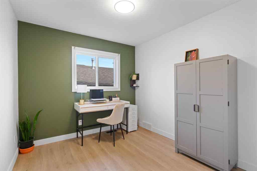 MLS® A2270807 - 53 Riverside Crescent SE in Riverbend Calgary, Residential