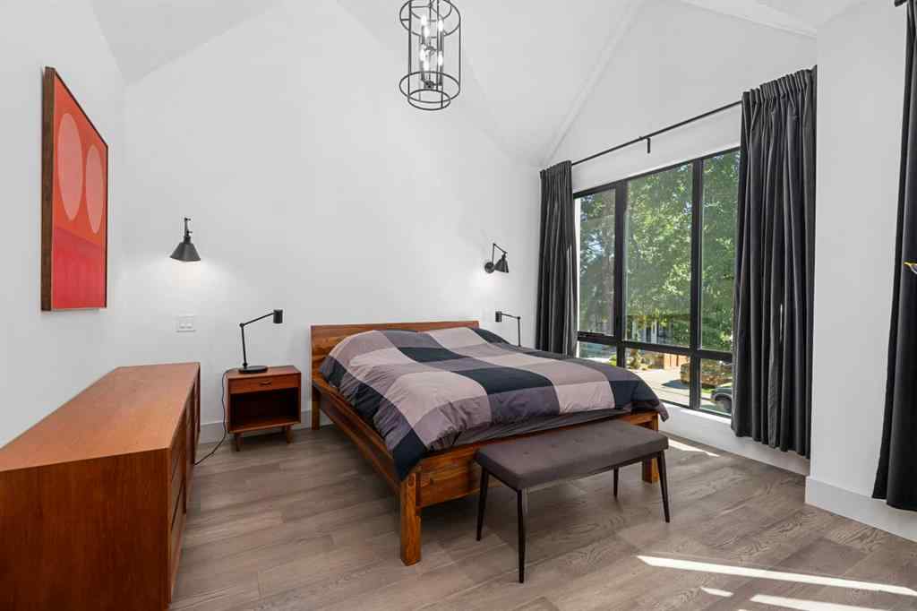 MLS® A2270808 - 2126B 52 Avenue SW in North Glenmore Park Calgary, Residential