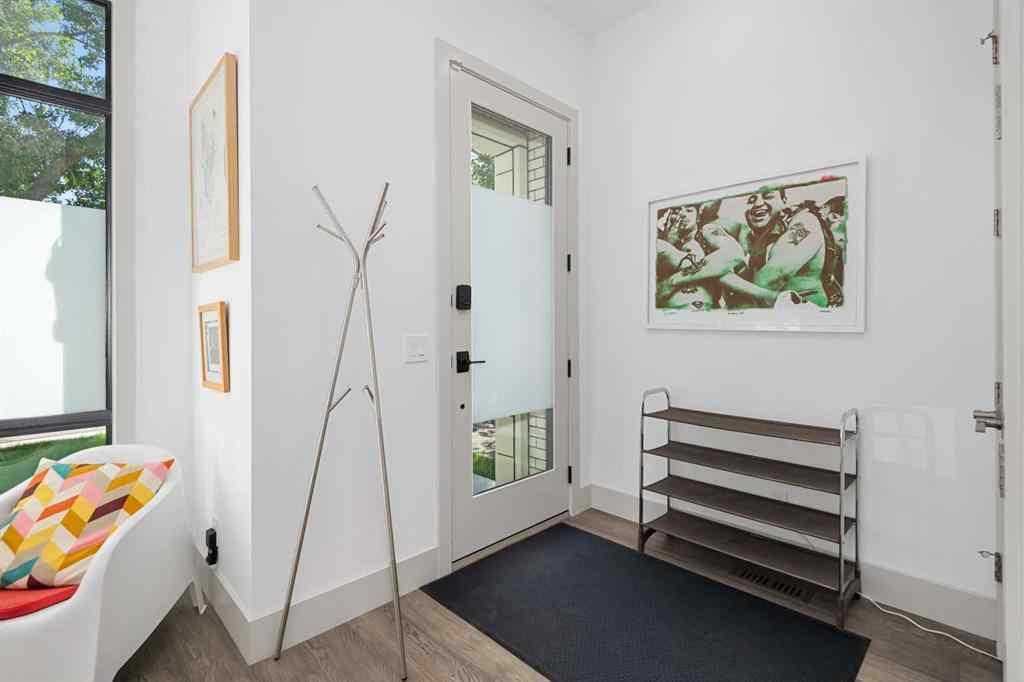 MLS® A2270808 - 2126B 52 Avenue SW in North Glenmore Park Calgary, Residential