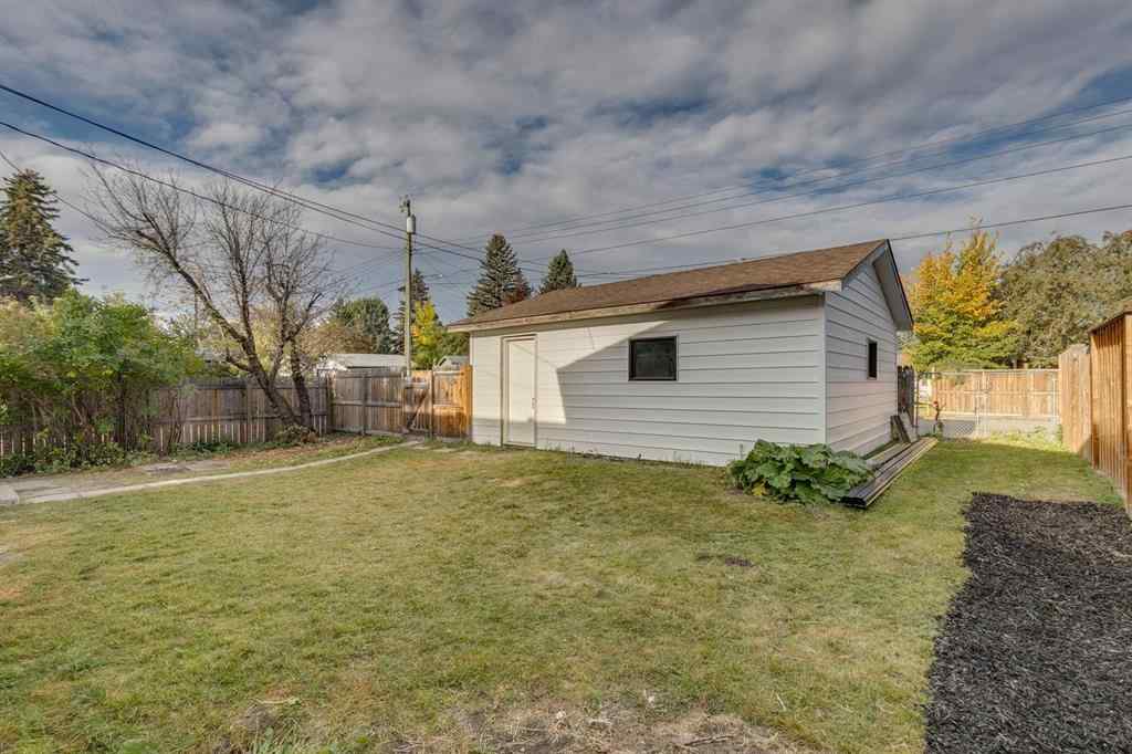 MLS&reg; # A2270809 - 1304 Lake Sylvan Drive SE in Bonavista Downs Calgary, Residential Open Houses