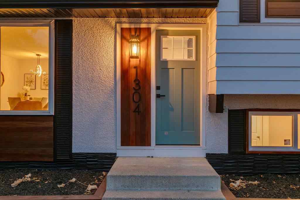 MLS&reg; # A2270809 - 1304 Lake Sylvan Drive SE in Bonavista Downs Calgary, Residential Open Houses