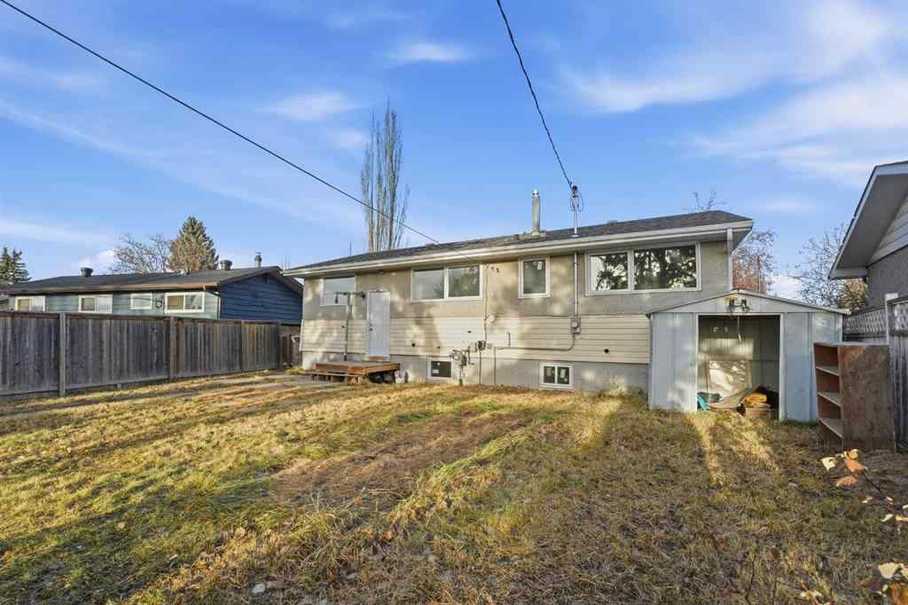 MLS&reg; # A2270811 - 5833 41 Street Crescent  in West Park Red Deer, Residential Open Houses