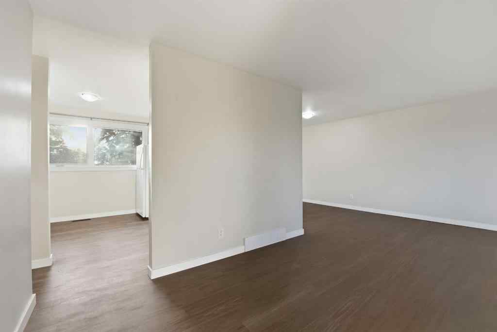 MLS&reg; # A2270811 - 5833 41 Street Crescent  in West Park Red Deer, Residential Open Houses