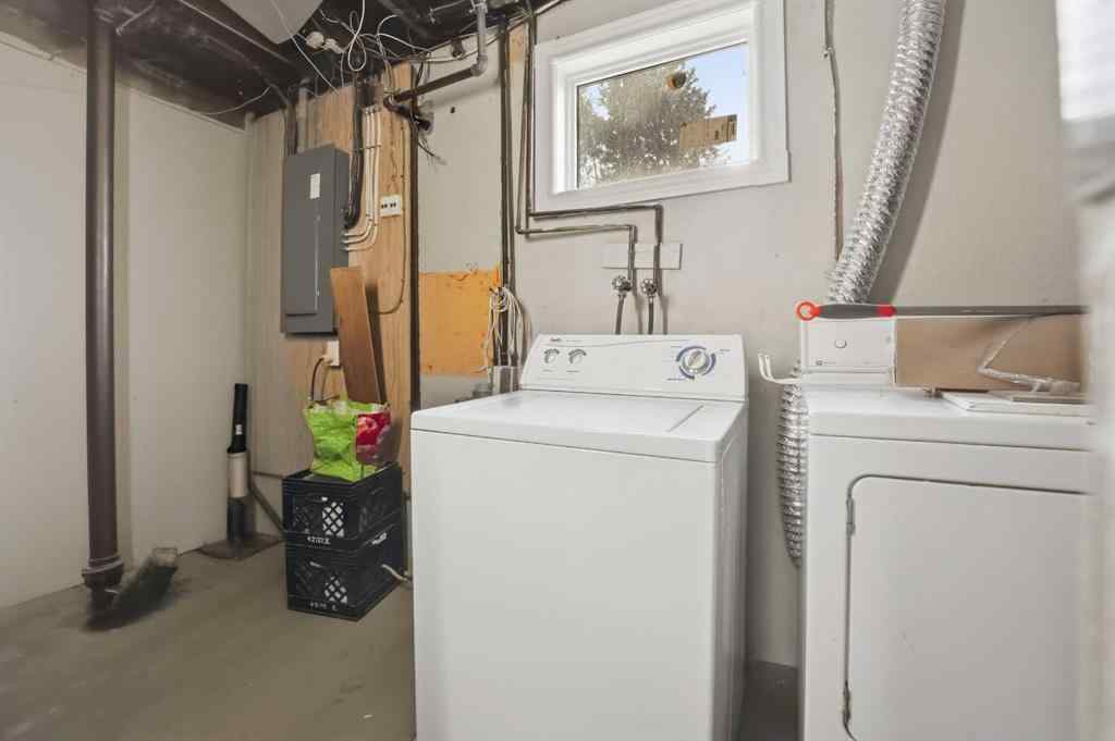 MLS&reg; # A2270811 - 5833 41 Street Crescent  in West Park Red Deer, Residential Open Houses