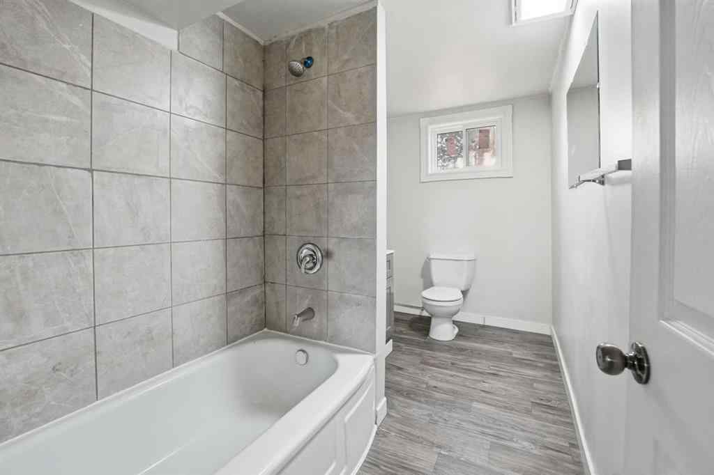 MLS&reg; # A2270811 - 5833 41 Street Crescent  in West Park Red Deer, Residential Open Houses