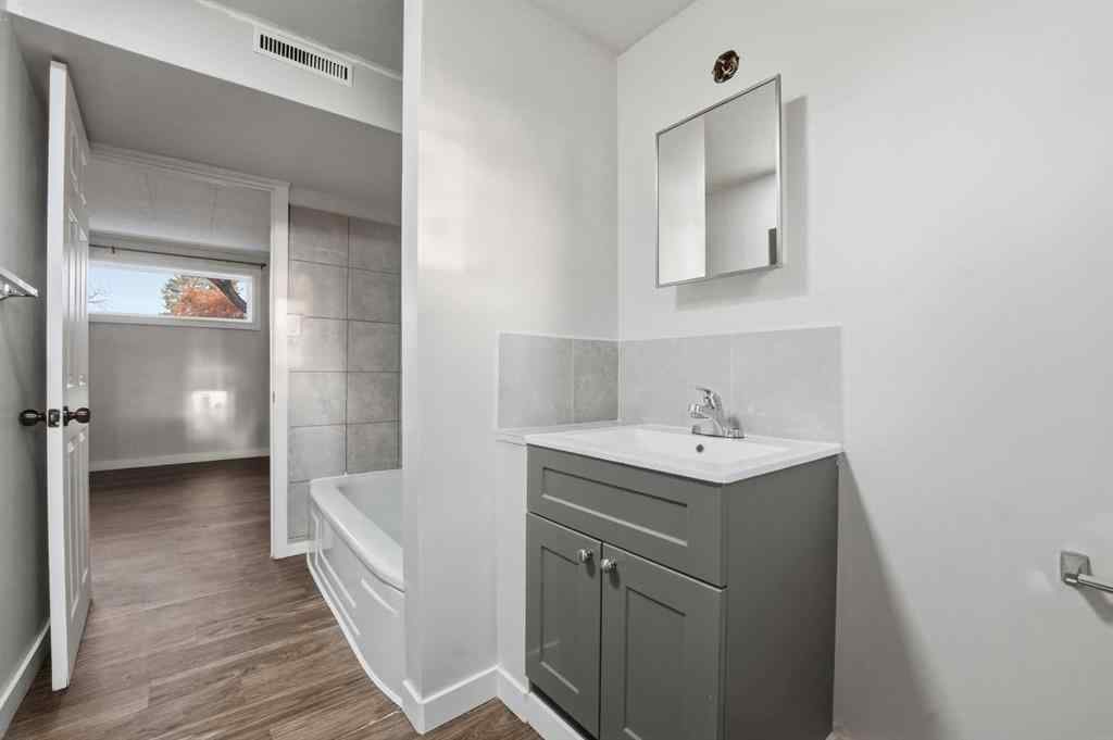 MLS&reg; # A2270811 - 5833 41 Street Crescent  in West Park Red Deer, Residential Open Houses