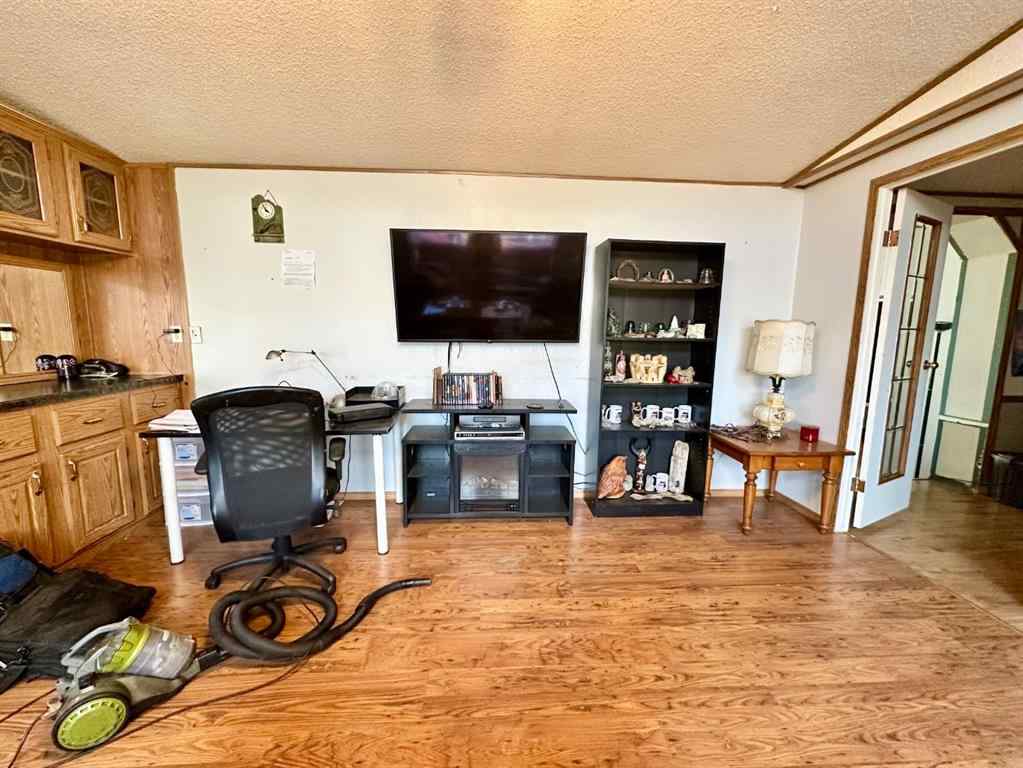 MLS&reg; # A2270812 - 122 Blue Heron Road  in Johnson Acres Rural Newell, County of, Residential Open Houses