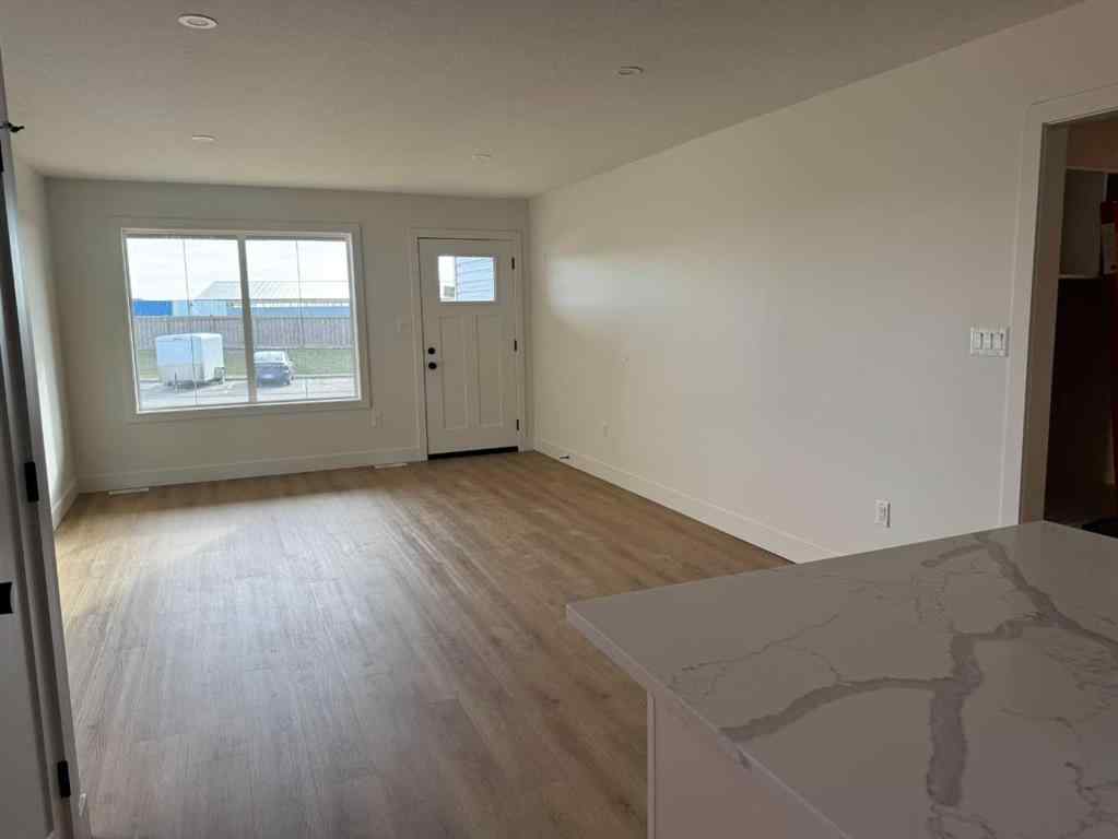 MLS&reg; # A2270815 - Unit #B 10314 148 Avenue  in Whispering Ridge Rural Grande Prairie No. 1, County of, Rental Open Houses