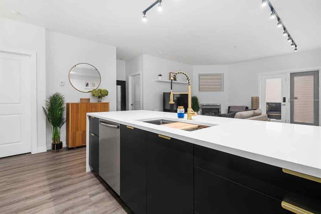 MLS&reg; # A2270817 - Unit #110 910 18 Avenue SW in Lower Mount Royal Calgary, Residential Open Houses