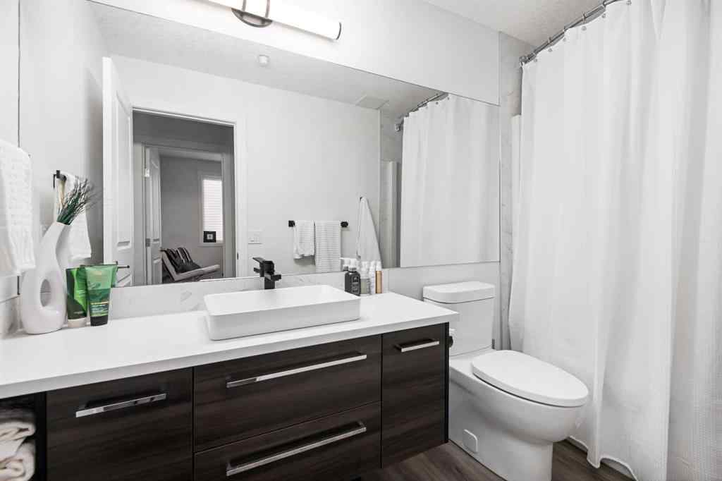 MLS&reg; # A2270817 - Unit #110 910 18 Avenue SW in Lower Mount Royal Calgary, Residential Open Houses