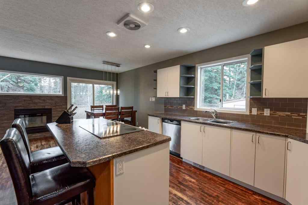MLS&reg; # A2270818 - Unit #10 465 Makenny Street  in Thompson Lake Hinton, Residential Open Houses