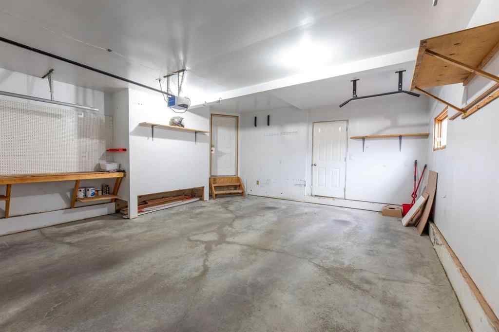 MLS&reg; # A2270818 - Unit #10 465 Makenny Street  in Thompson Lake Hinton, Residential Open Houses