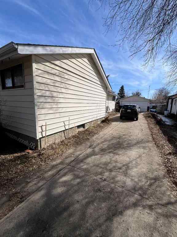 MLS&reg; # A2270819 - 5127 52 Street  in NONE Mannville, Residential Open Houses