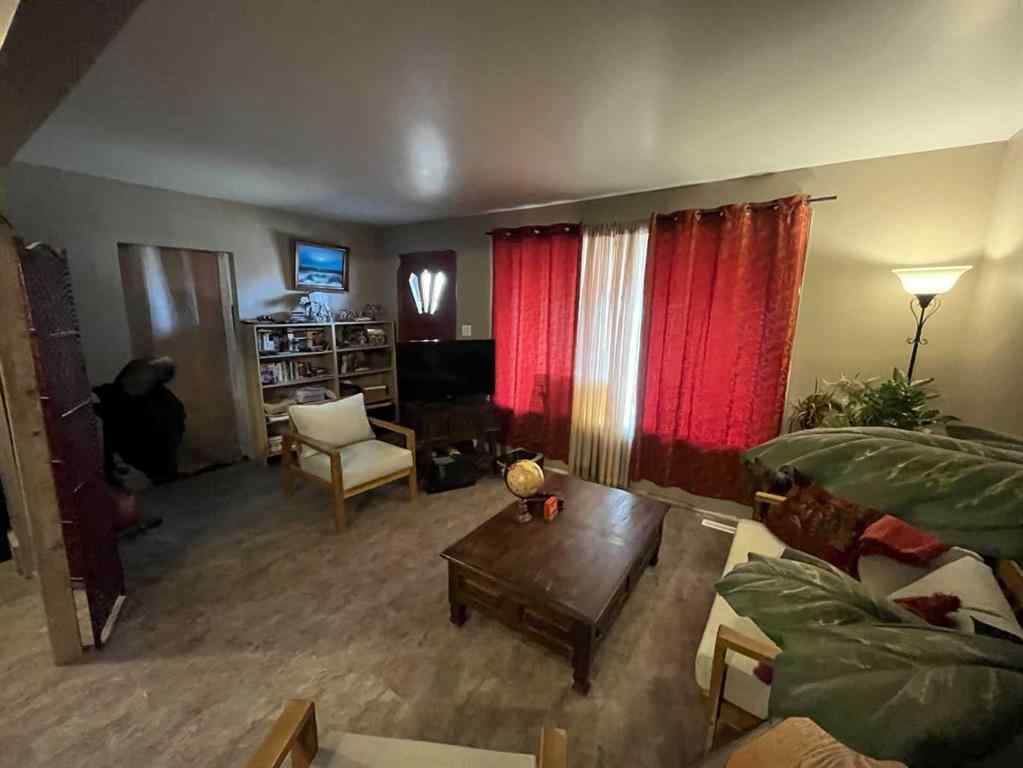 MLS&reg; # A2270819 - 5127 52 Street  in NONE Mannville, Residential Open Houses