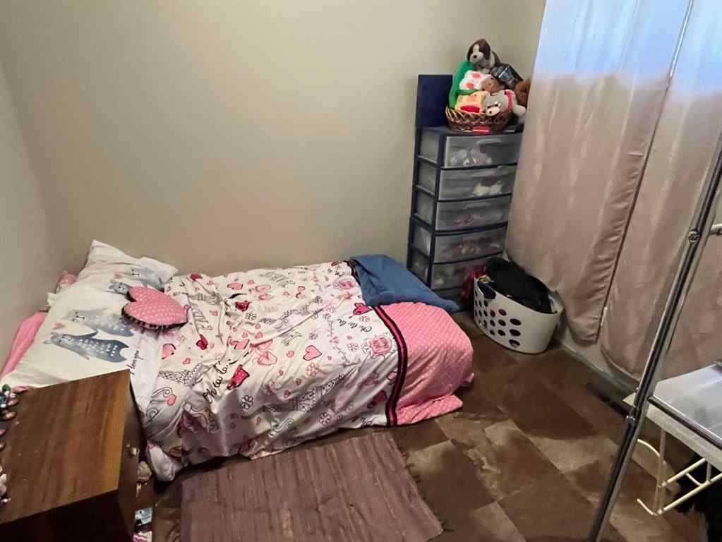 MLS&reg; # A2270819 - 5127 52 Street  in NONE Mannville, Residential Open Houses