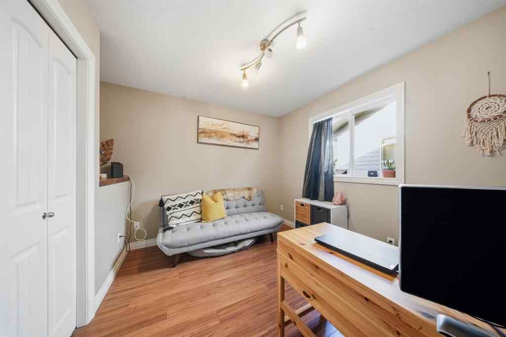 MLS&reg; # A2270820 - 93 Mann Drive  in NONE Penhold, Residential Open Houses