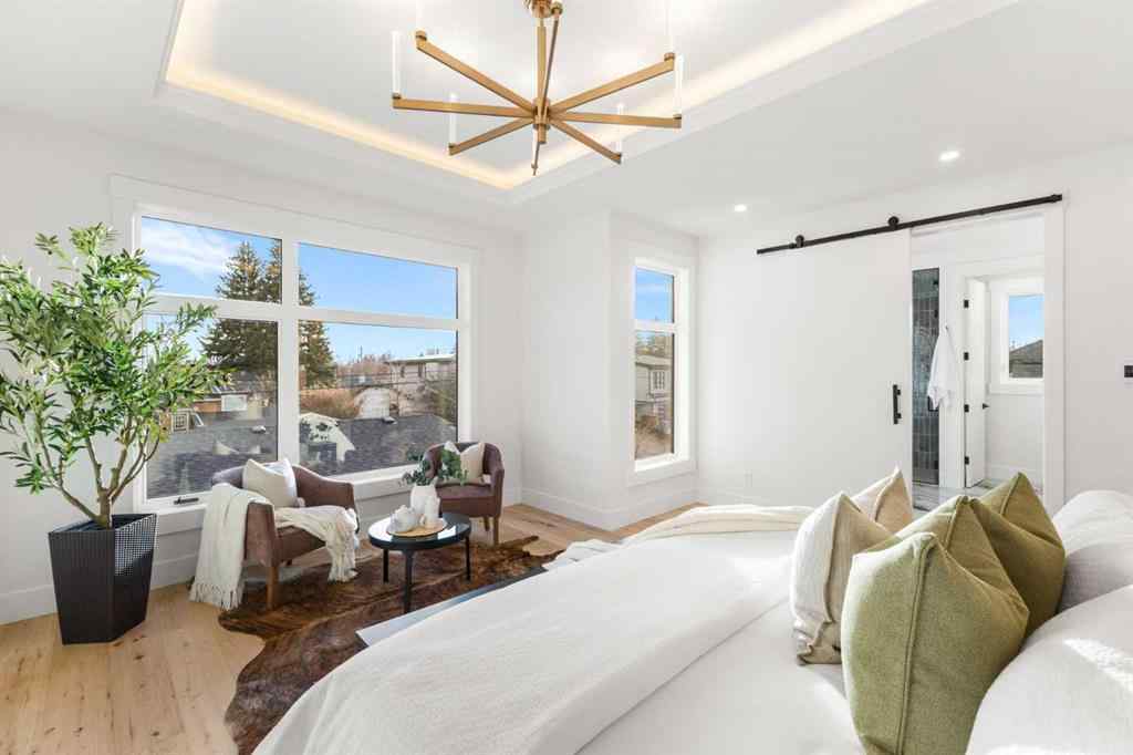 MLS® A2270822 - 725 18 Avenue NW in Mount Pleasant Calgary, Residential