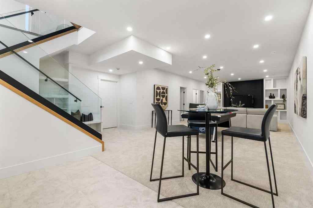 MLS® A2270822 - 725 18 Avenue NW in Mount Pleasant Calgary, Residential