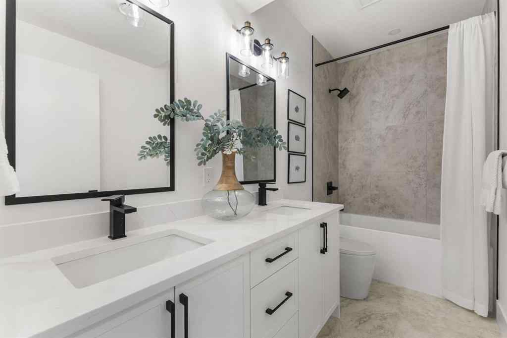 MLS® A2270822 - 725 18 Avenue NW in Mount Pleasant Calgary, Residential