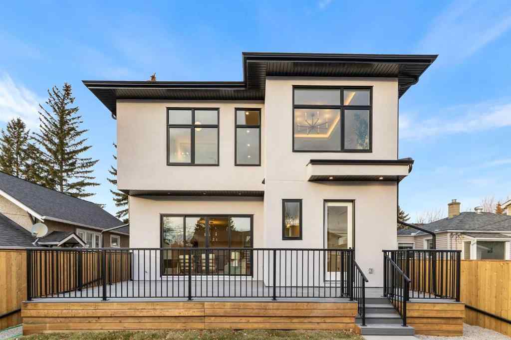 MLS® A2270822 - 725 18 Avenue NW in Mount Pleasant Calgary, Residential