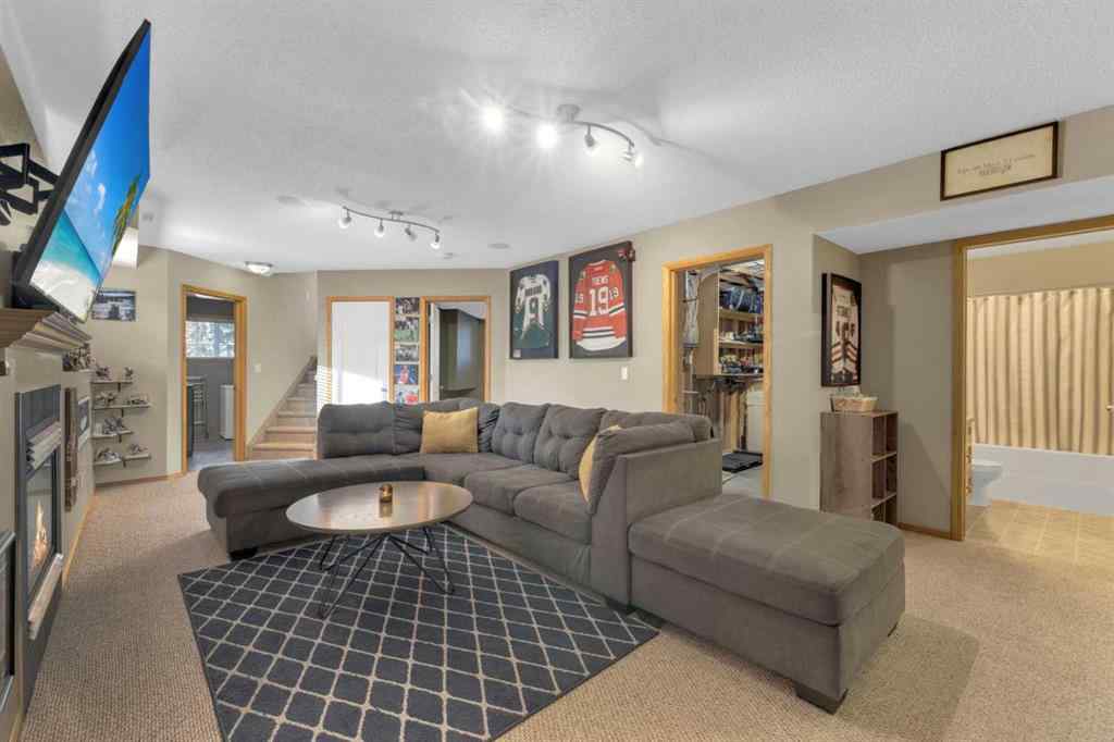 MLS&reg; # A2270823 - 5147 52 Street  in NONE Caroline, Residential Open Houses