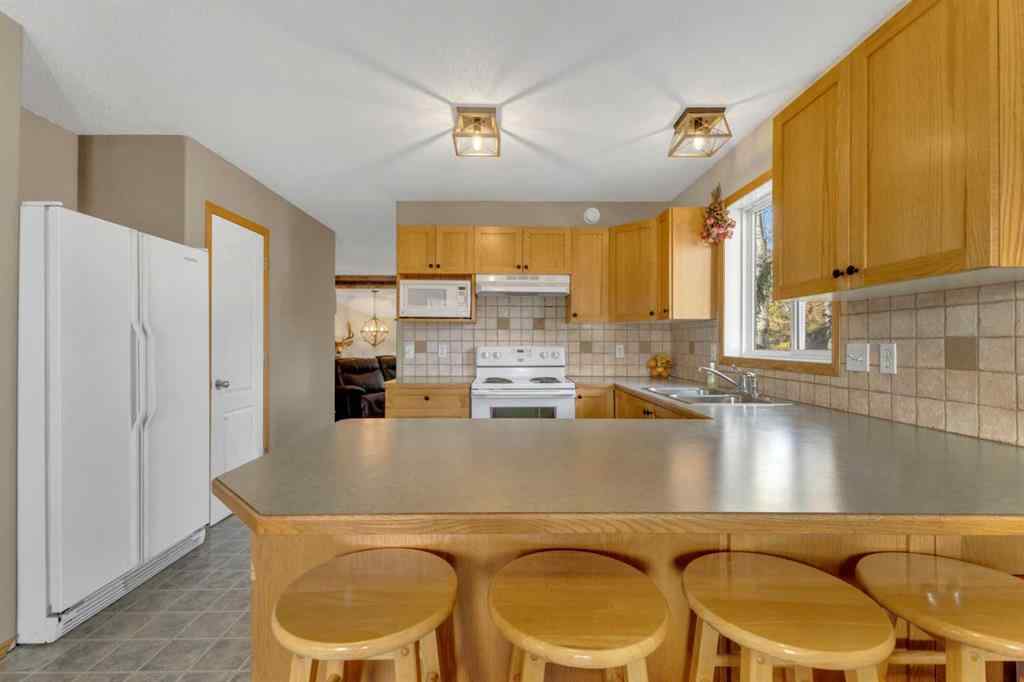 MLS&reg; # A2270823 - 5147 52 Street  in NONE Caroline, Residential Open Houses