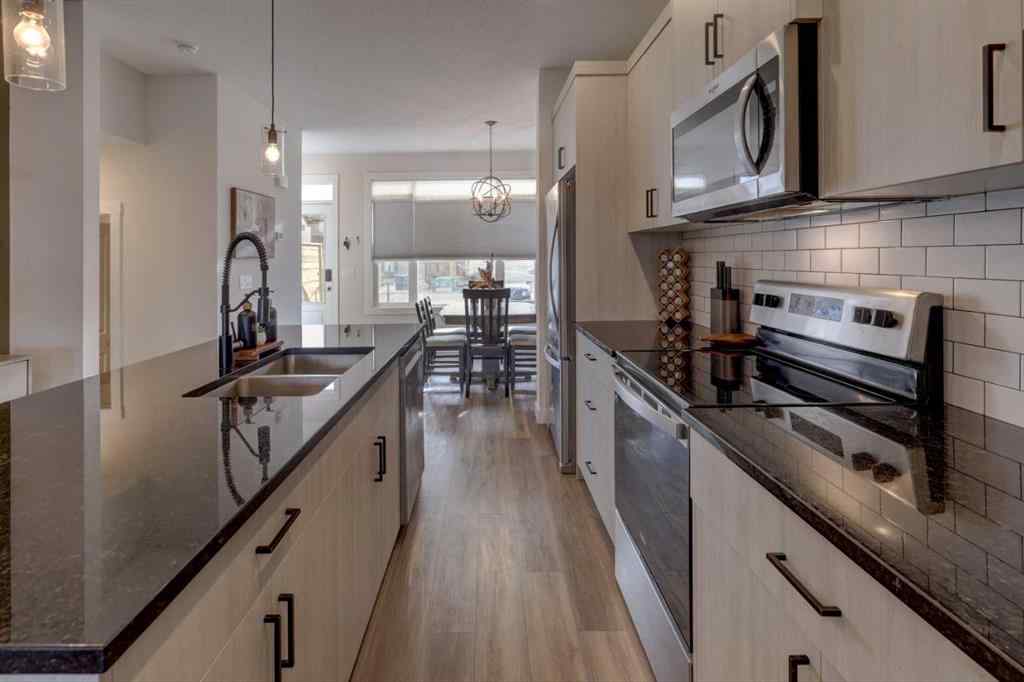 MLS&reg; # A2270826 - 1601 Chinook Gate Drive SW in Chinook Gate Airdrie, Residential Open Houses