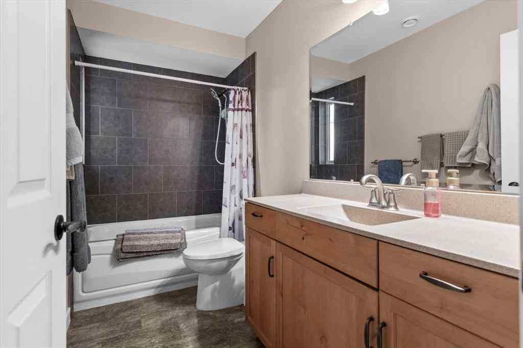MLS® # A2270830 - 4504 70 Street NW in Bowness Calgary, Residential Open Houses