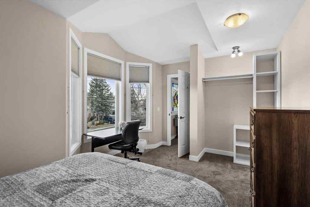 MLS® # A2270830 - 4504 70 Street NW in Bowness Calgary, Residential Open Houses