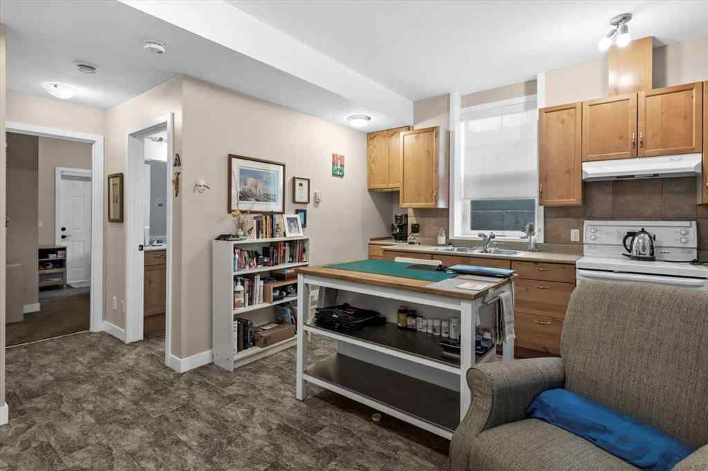 MLS® # A2270830 - 4504 70 Street NW in Bowness Calgary, Residential Open Houses