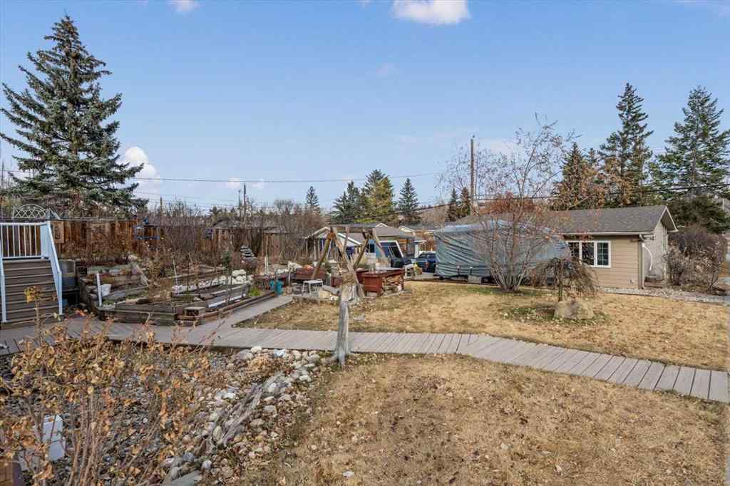 MLS® # A2270830 - 4504 70 Street NW in Bowness Calgary, Residential Open Houses