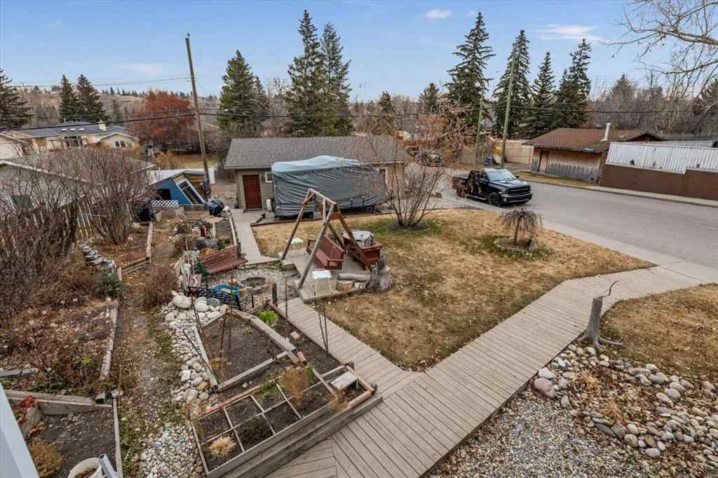 MLS® # A2270830 - 4504 70 Street NW in Bowness Calgary, Residential Open Houses