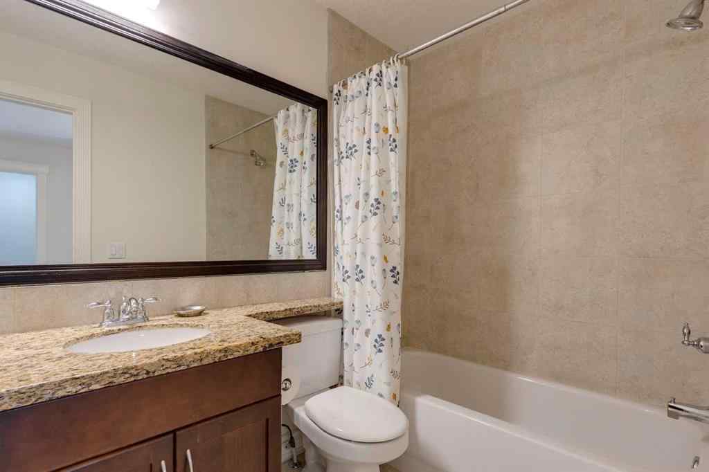 MLS® A2270831 - 722 53 Avenue SW in Windsor Park Calgary, Residential