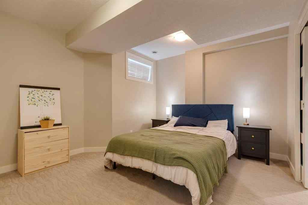 MLS® A2270831 - 722 53 Avenue SW in Windsor Park Calgary, Residential