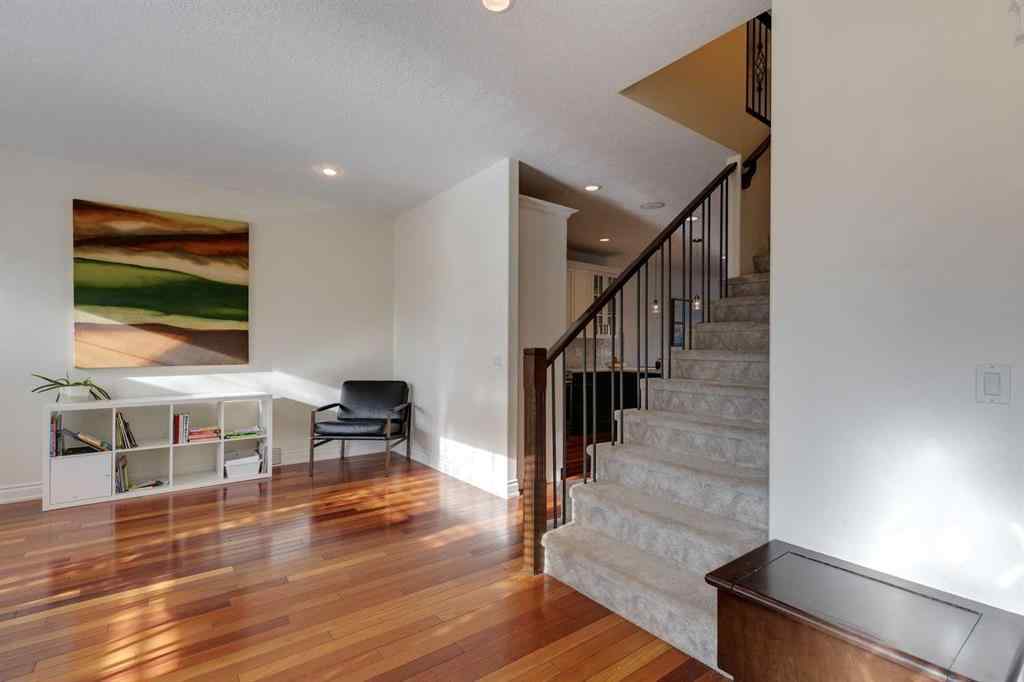 MLS® A2270831 - 722 53 Avenue SW in Windsor Park Calgary, Residential