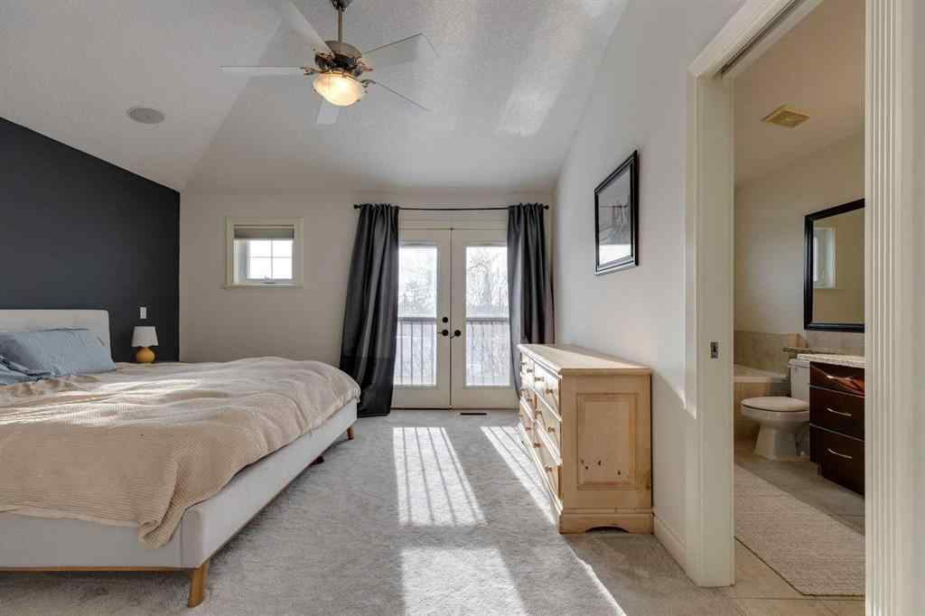 MLS® A2270831 - 722 53 Avenue SW in Windsor Park Calgary, Residential