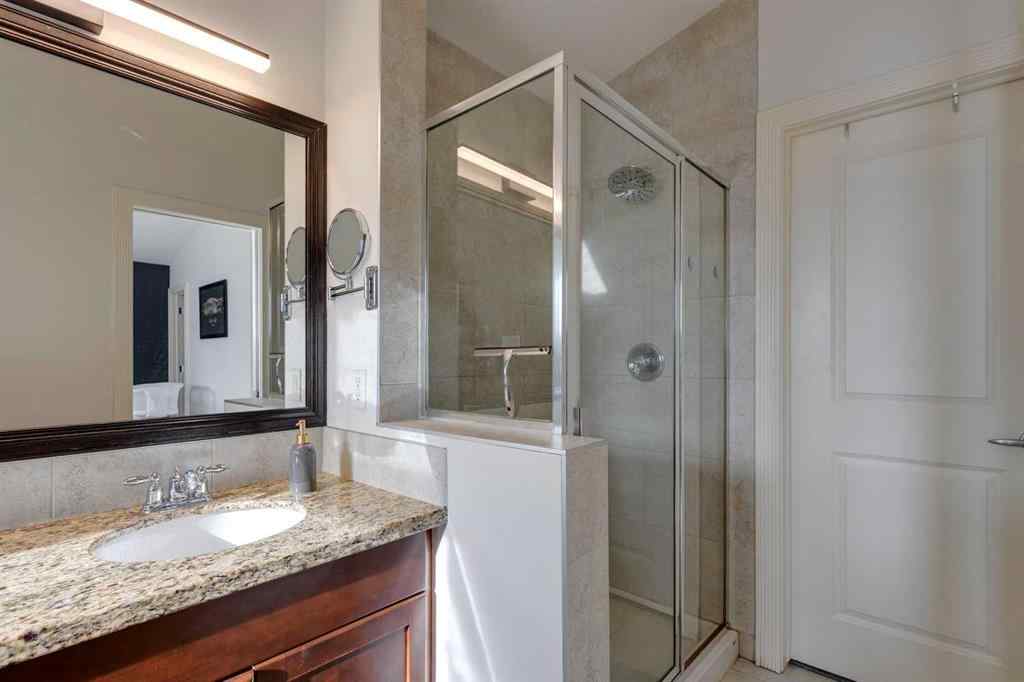 MLS® A2270831 - 722 53 Avenue SW in Windsor Park Calgary, Residential