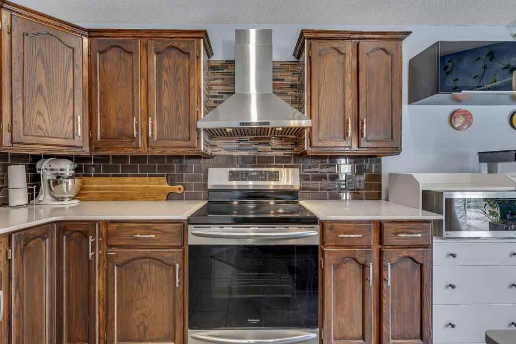 MLS® # A2270837 - 10913 Hidden Valley Drive NW in Hidden Valley Calgary, Residential Open Houses