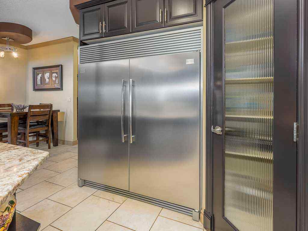 MLS&reg; # A2270838 - 1628 25 Avenue  in NONE Didsbury, Commercial Open Houses