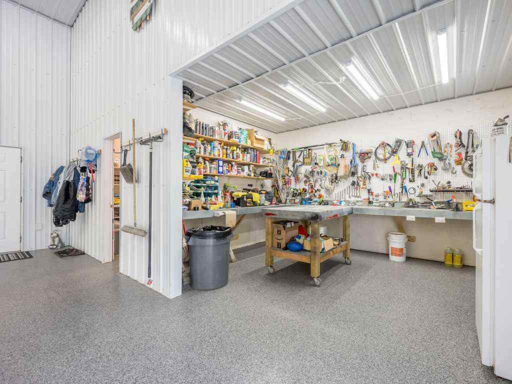 MLS&reg; # A2270838 - 1628 25 Avenue  in NONE Didsbury, Commercial Open Houses