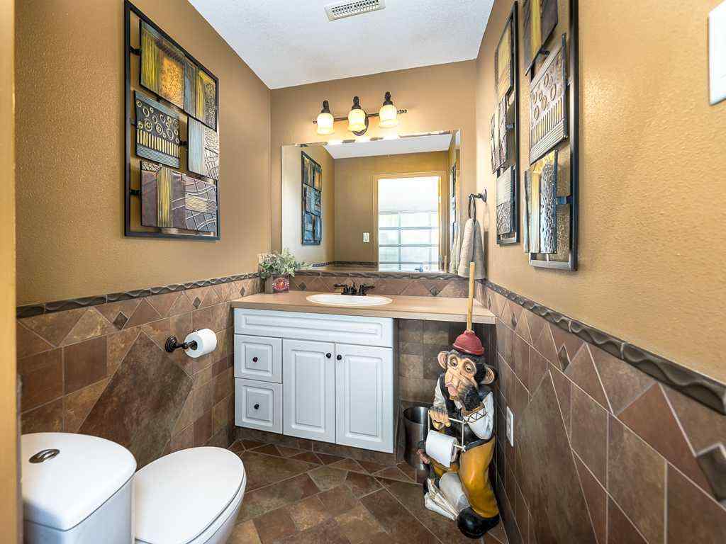 MLS&reg; # A2270838 - 1628 25 Avenue  in NONE Didsbury, Commercial Open Houses